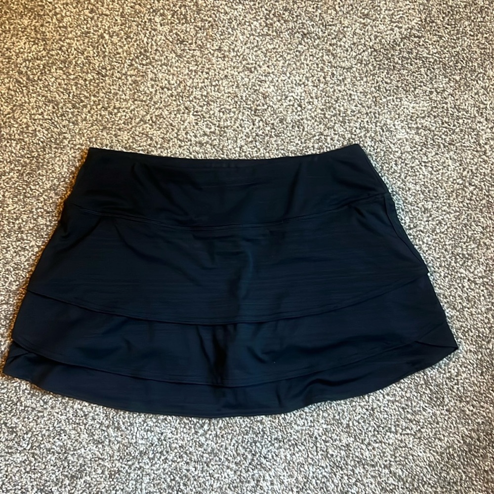 Athleta black tennis skort